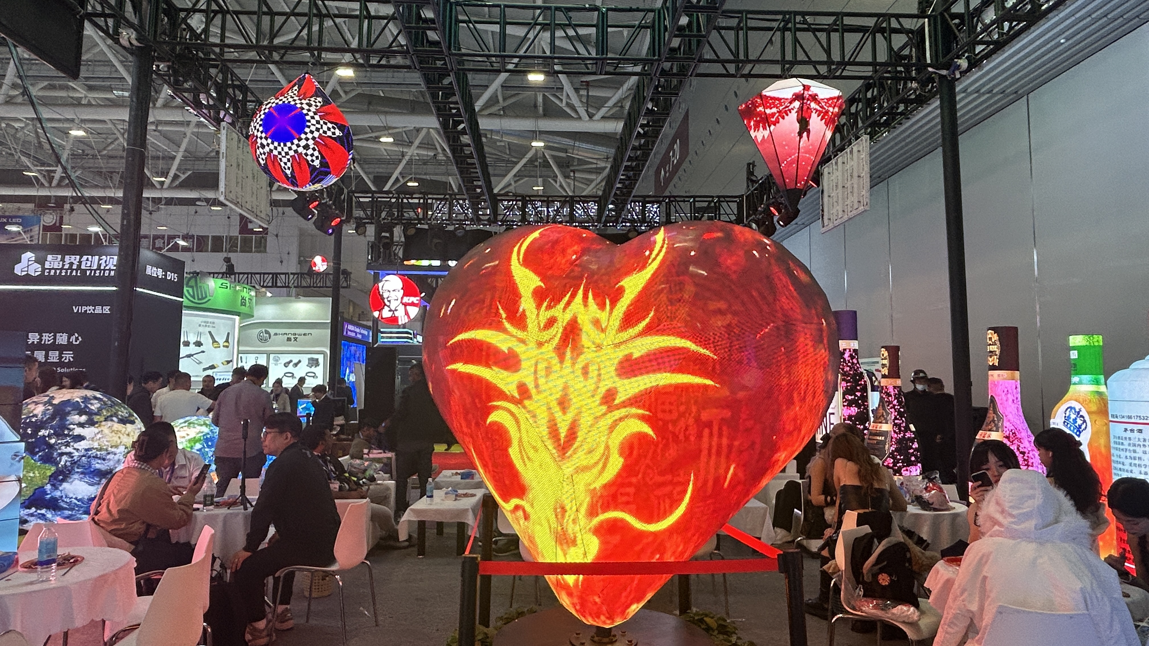 Advantages of Special-Shaped LED Displays